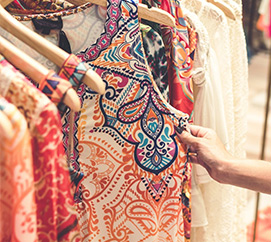 丙綸色母粒，丙綸紡絲母粒，無(wú)紡布色母粒，流延色母粒，功能母粒，上虞市恒彩塑染有限公司